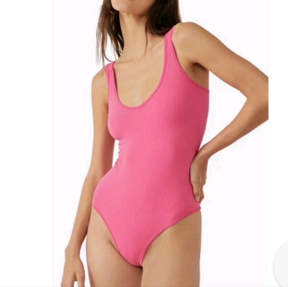 Intimately Free People Rib Bodysuit Scoop Neck Thong Bottom Barbiecore Sz M/L